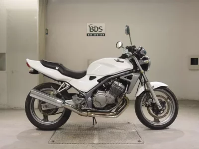Kawasaki BALIUS250  с аукциона в Японии