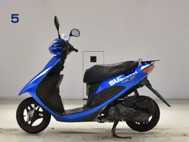 Suzuki ADDRESS V50-3
