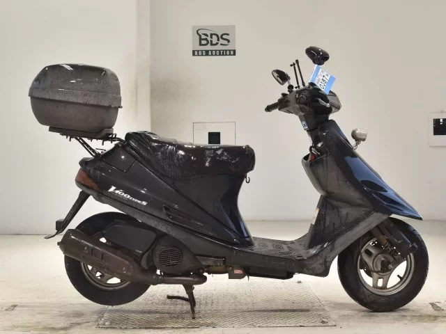 Suzuki ADDRESS V100