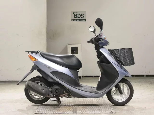 Suzuki ADDRESS V50