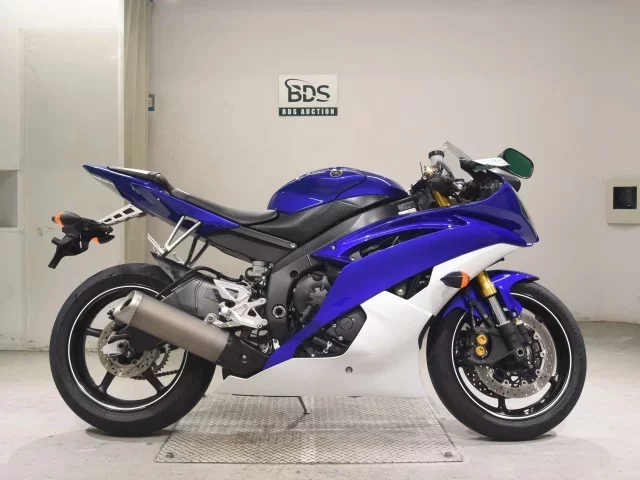 Yamaha 6 лот № 7529 оценка 4  с аукциона в Японии