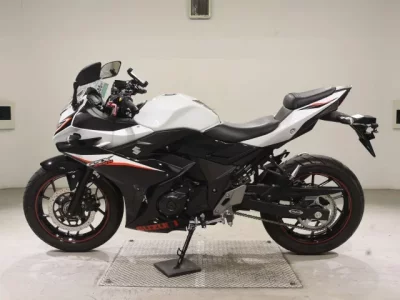 Suzuki GSX250RA  с аукциона в Японии