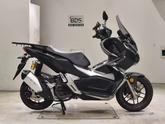 Honda ADV150