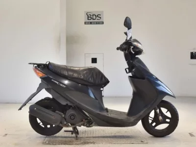 Suzuki ADDRESS V50-3