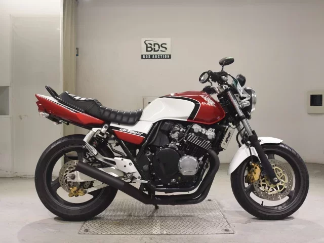 Honda CB400SFV-2 лот № 5128 оценка 4  с аукциона в Японии