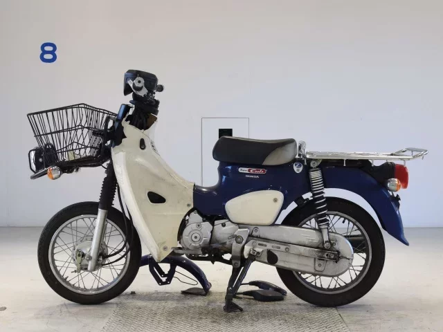 Honda C110-3