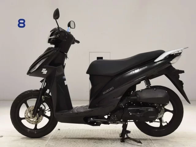 Suzuki ADDRESS V110