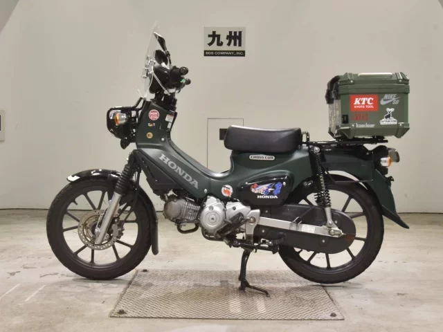 Honda CROSS CUB 110-3
