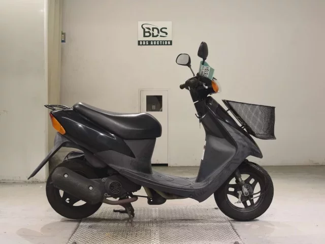 Suzuki LET S2