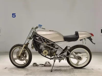 Yamaha SDR200