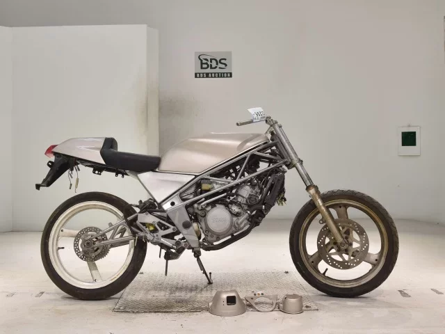 Yamaha SDR200