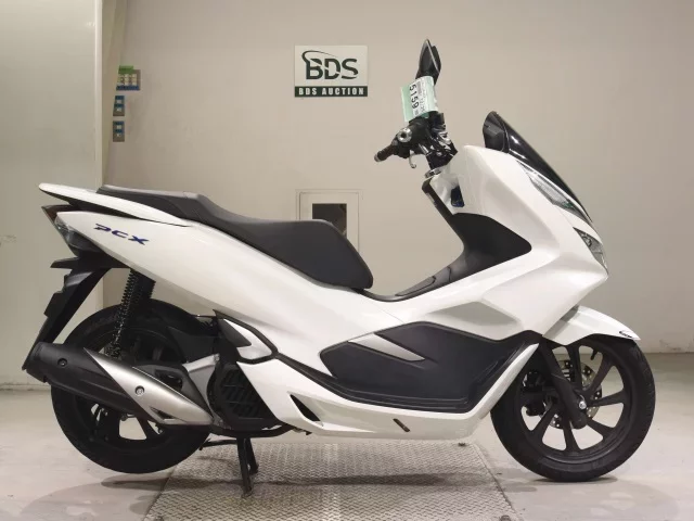 Honda PCX125-3