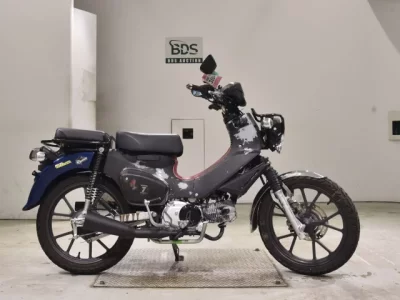 Honda CROSS CUB 110-3