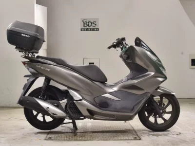 Honda PCX125-3