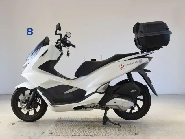 Honda PCX125-3