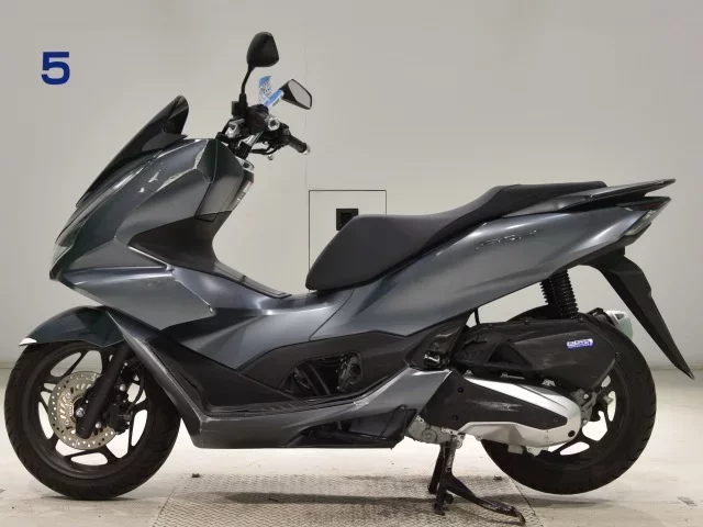 Honda PCX125-4