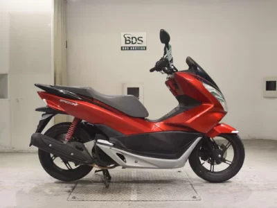 Honda PCX125-2