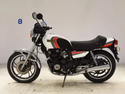 Yamaha XJ550 TSUUKANSHO