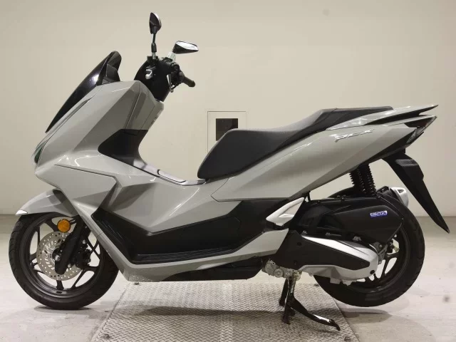 Honda PCX125-4
