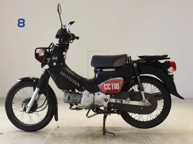 Honda CROSS CUB 110-2