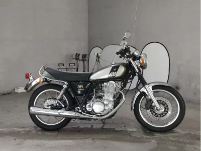Yamaha SR400-1