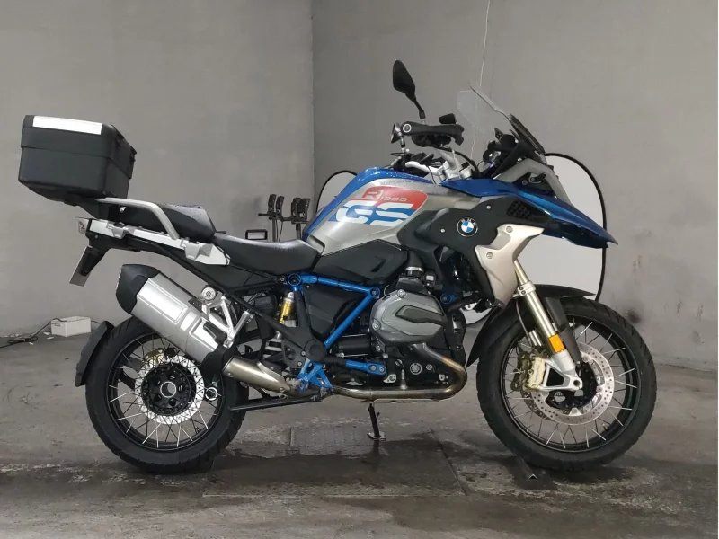 BMW  R1200GS лот № 7058 оценка 4  с аукциона в Японии
