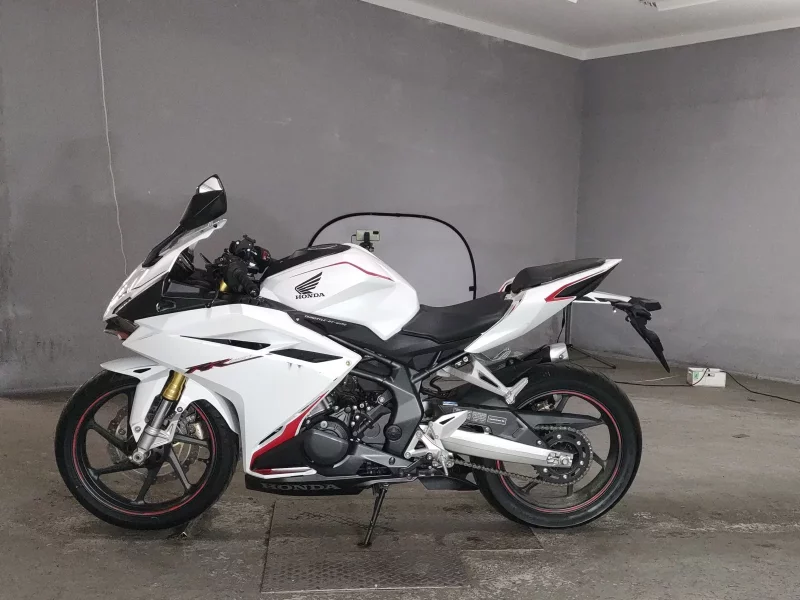 Honda CBR250RR