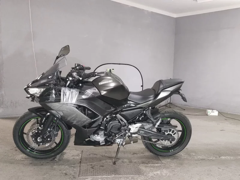 Kawasaki NINJA650