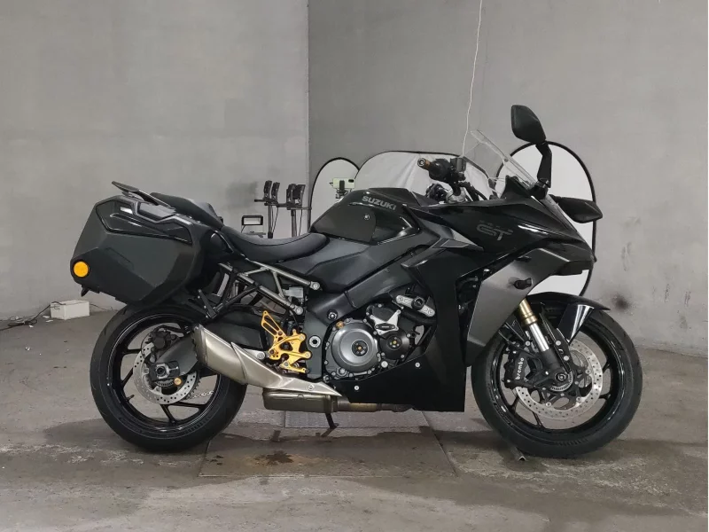 Suzuki GSX-S1000GT