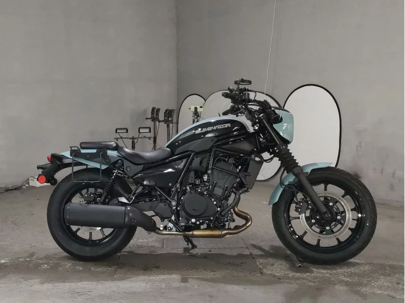 Kawasaki ELIMINATOR 400SE лот № 7156 оценка 4.5  с аукциона в Японии