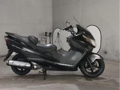 Suzuki SKYWAVE 250S