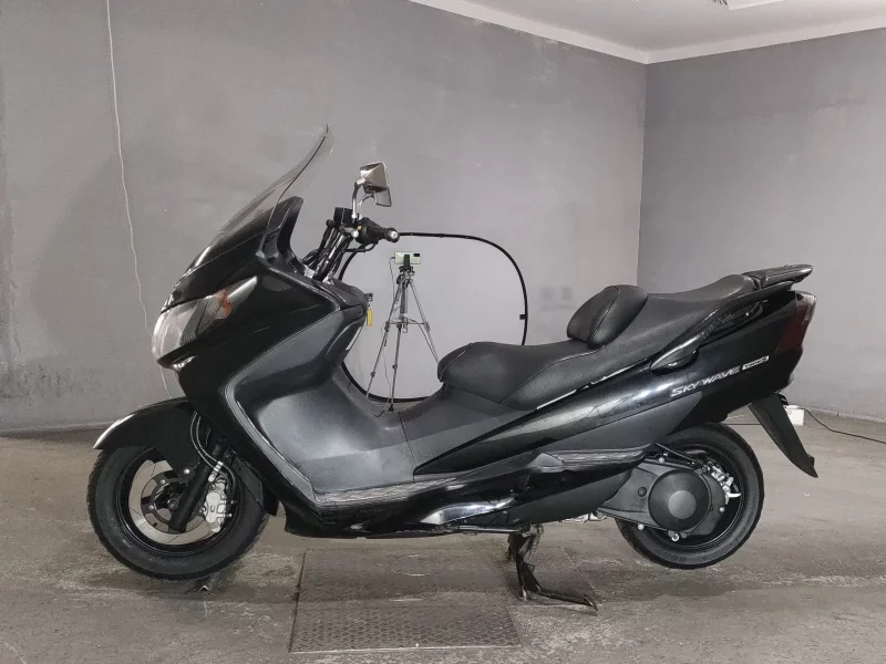 Suzuki SKYWAVE 250S