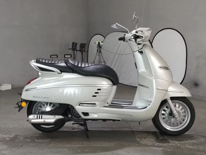 Other PU GEORGE YANGO125