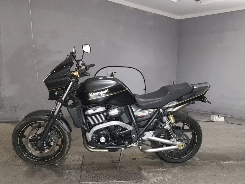 Kawasaki ZRX1200