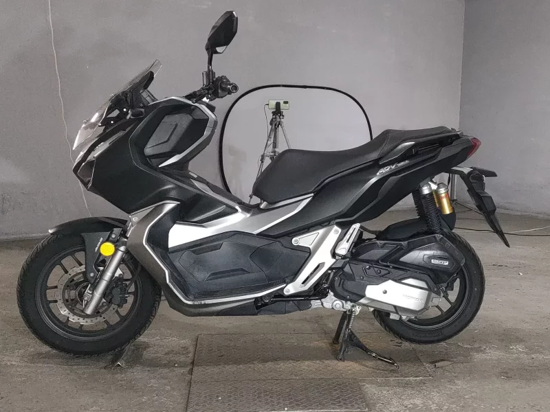 Honda ADV150