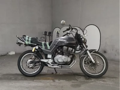 Suzuki GSX250