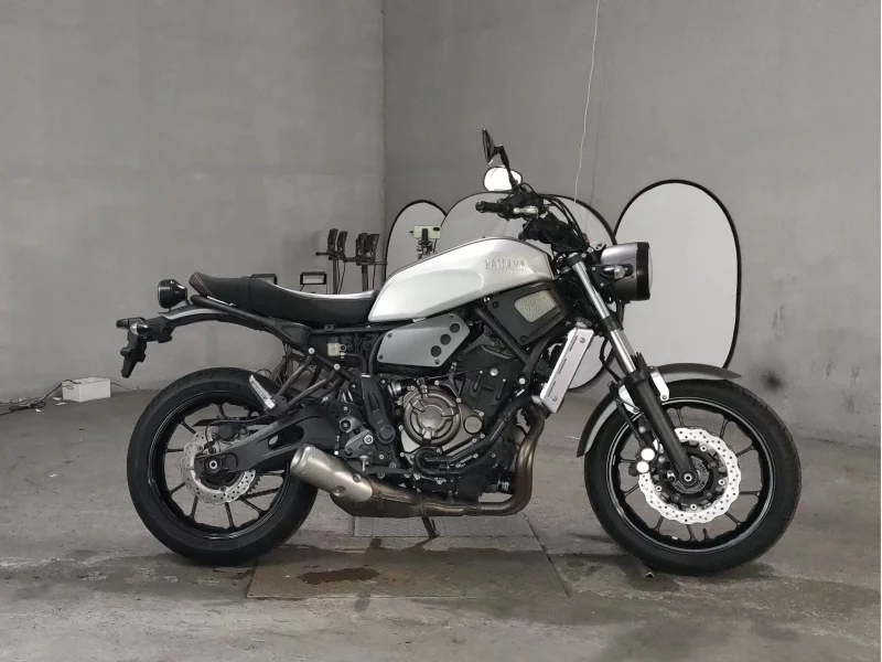Yamaha XSR700 лот № 7387 оценка 4  с аукциона в Японии