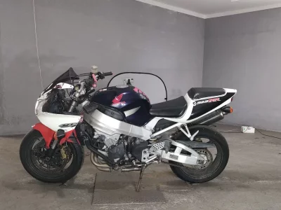 Honda CBR929RR
