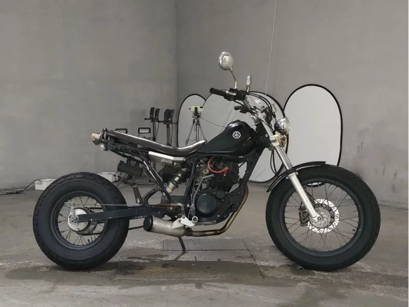 Yamaha TW200