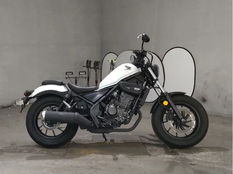 Honda REBEL лот № 7438 оценка 4.5  с аукциона в Японии