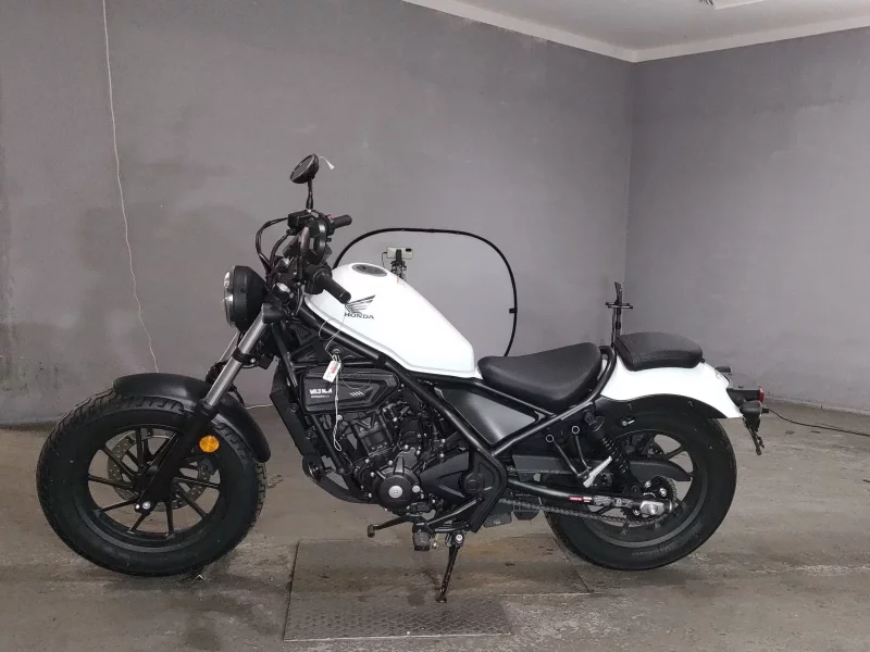 Honda REBEL