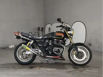 Yamaha XJR400R-2