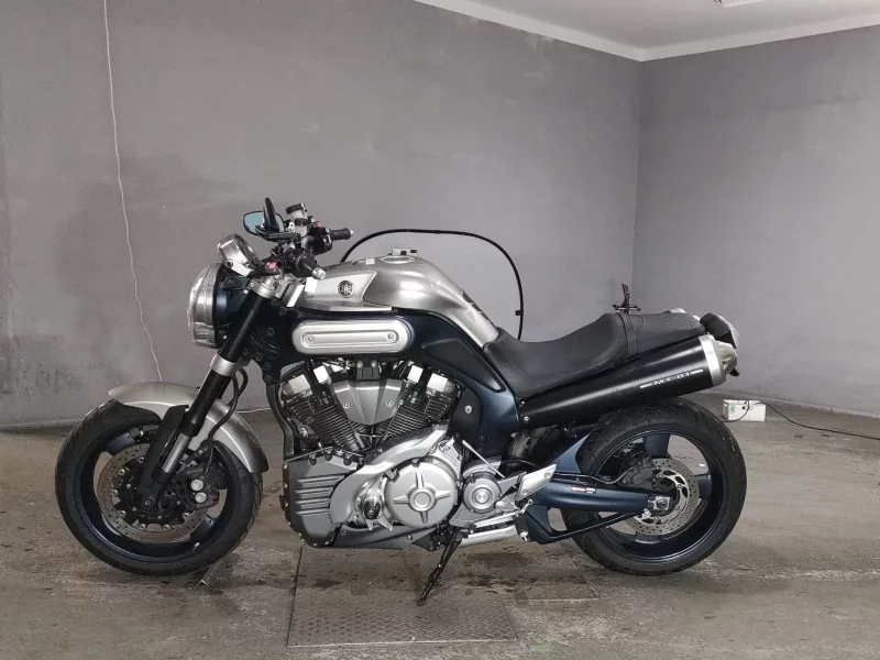 Yamaha MT-01