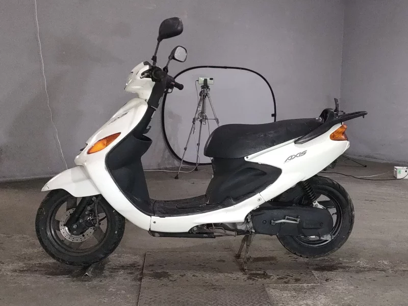 Yamaha AXIS100