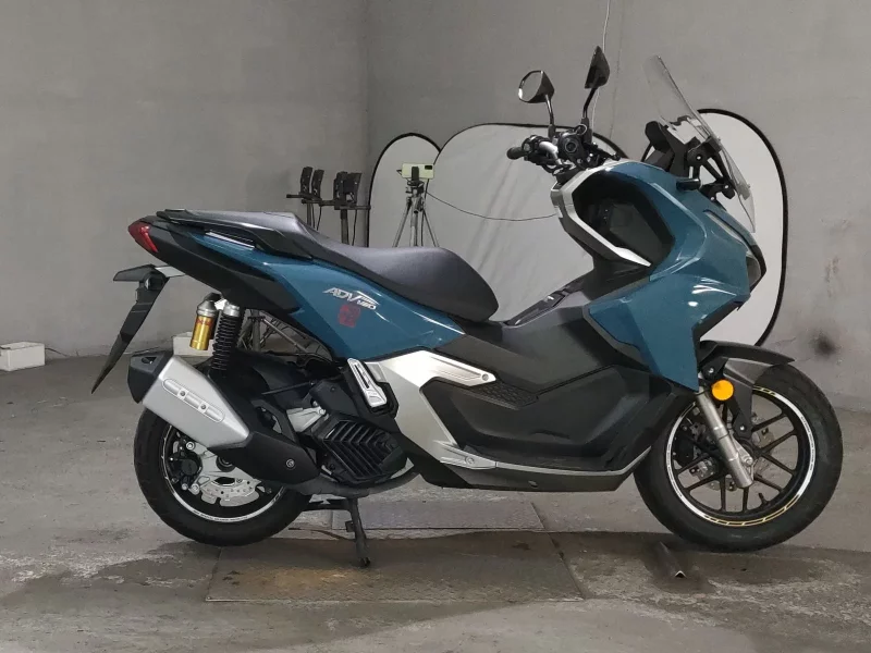 Honda ADV160