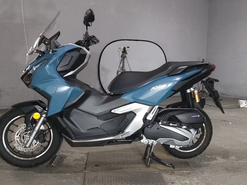 Honda ADV160