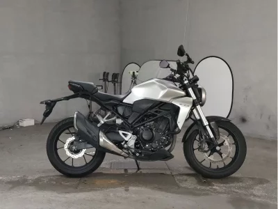 Honda CB250R