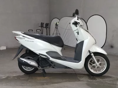 Honda LEAD 125