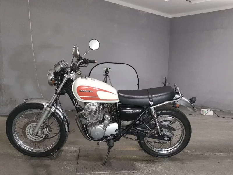 Honda CB400SS
