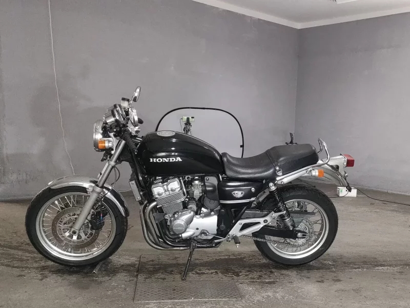 Honda CB400